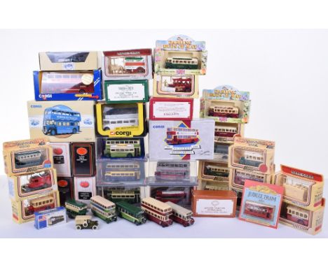 Quantity of Model Buses, including 5 x boxed EFE, 1 x unboxed model, 5 x boxed Corgi Omnibus models, 3 x unboxed, 4 x Corgi b