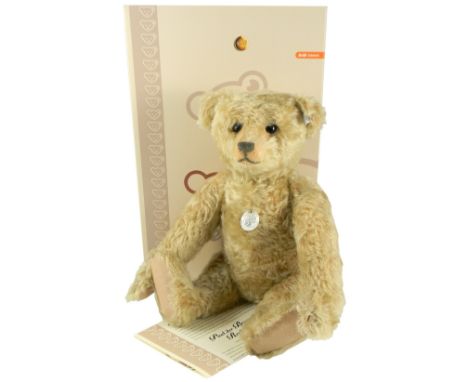 Steiff Limited Edition Paul the Growling Bear Replica 1908, Blond 46cm, 400513 white tag, 00244 of 1908, boxed with certifica