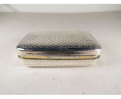 A Georgian silver snuff box, having geometric designs by Richard Lockwood, London 1801