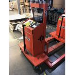 Presto Pallet Lift, Removal Fee: $30