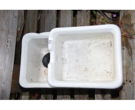 Adamsez two-step hand basin - 18" wide x 10" depth, lower level 9" deep.