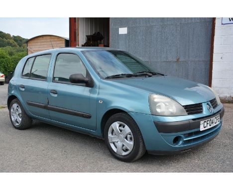 A Renault Clio Hatchback 1.2 16 valve Expression 5 door 1,149 cc petrol engined, 5 speed manual gearbox motor car in pale met