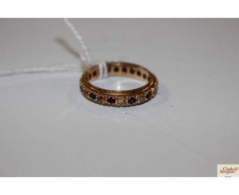 A 9ct gold eternity ring, weight 2.7g