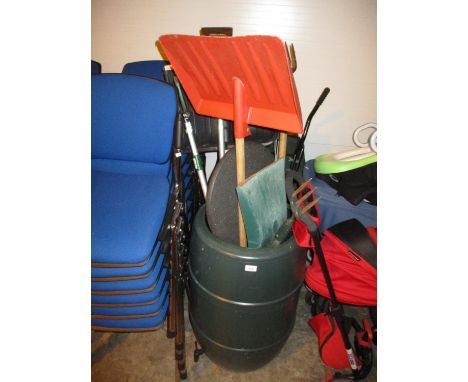 Folding Wheelbarrow, Sack Truck, Garden Tools and Water Butt 