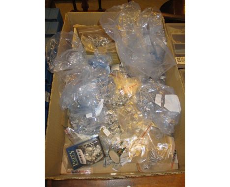 Box of Metal Model Soldiers etc 