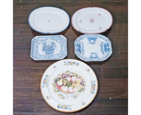 20th Century. Comprising: two Moustiers Faience oval platters, an English transfer-printed meat platter, a Nove polychrome ma