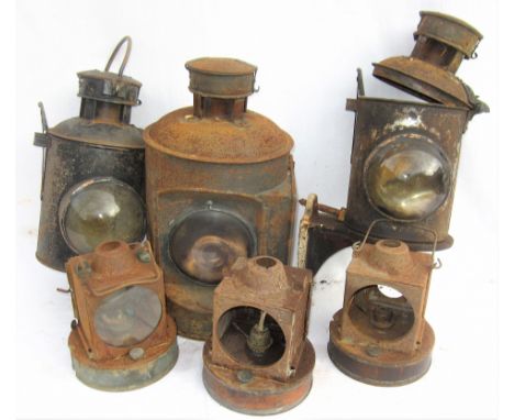 A collection of GWR/BR(W) signal lamps to include a Banner Repeater signal lamp case minus interior. Gate lamp case complete 