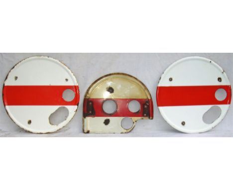 3 x GWR enamel shunt signal discs. Good original condition.
