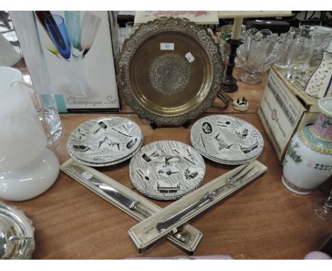 A selection of vintage Ridgway home maker plates and bowls