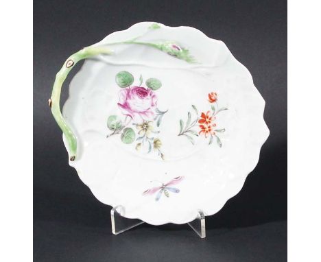 WORCESTER BLIND EARL PLATE, circa 1770, painted with a rose and butterfly, with Albert Amor paper label to base, diameter 15c