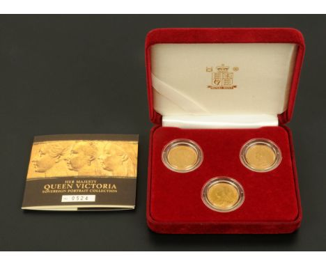 A Queen Victoria three coin sovereign portrait set, cased and with certificate (see illustration). 