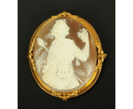 A fine Victorian cameo brooch, large form, mounted in gold coloured metal.  Overall size 7.3 mm x 6.8 mm (see illustration). 