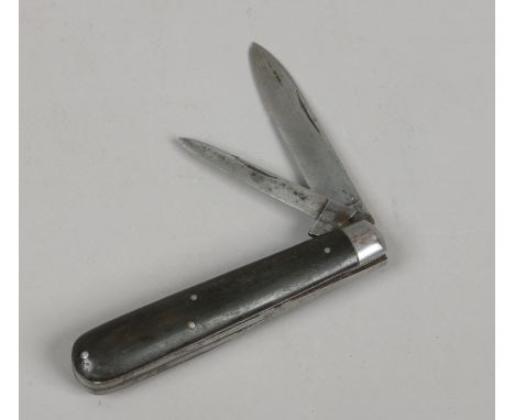 A double blade folding pocket knife English & Son Brighton. With horn scales.