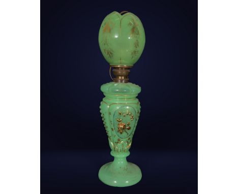 Green opaline and metal (brass or bronze). Dimensions 58 × 17 × 17 cm. This exquisite lamp, dating back to the 19th century, 