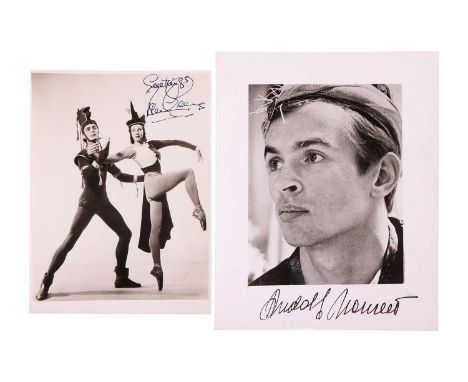 Autographs: Ballet interest - Rudolf Nureyev (1938-1993) Soviet-born ballet dancer and choreographer, black and white photogr