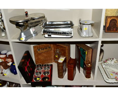 A SET OF PITNEY BOWES POSTAL SCALES, model no 4903, a set of Ohaus Havard Trip balance scales and a set of Tower Royal balanc