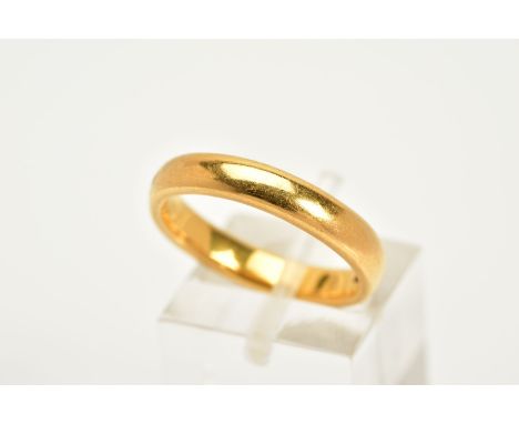 A 22CT GOLD WEDDING BAND, plain polish design, hallmarked 22ct gold Birmingham, ring size K, approximate gross weight 6.8 gra