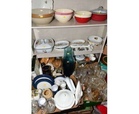 FOUR BOXES AND LOOSE CERAMICS AND GLASSWARE, etc, including Denby dinnerwares, Royal Wo rcester Evesham oven to tables wares,