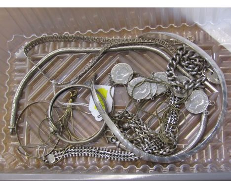 SILVER JEWELLERY, selection of silver jewellery including coin bracelet, sprung bangle, silver collar, necklaces, etc 