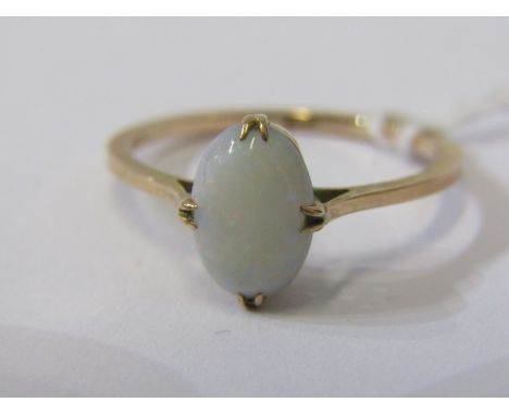 9ct YELLOW GOLD OPAL SOLITAIRE RING, size P/Q