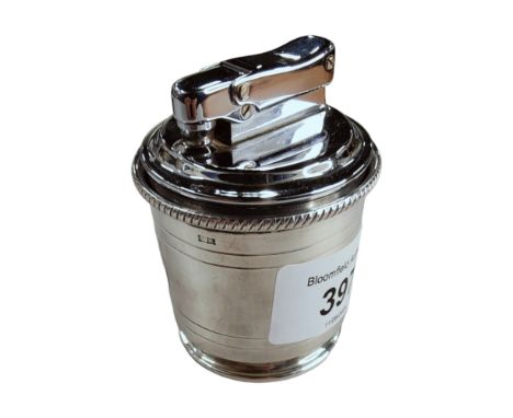 VINTAGE TABLE LIGHTER WITH SILVER BOUND 