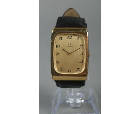 A gents gold plated Omega manual wristwatch. Having gilt dial and Arabic numeral markers. The case housing an Omega 625 movem