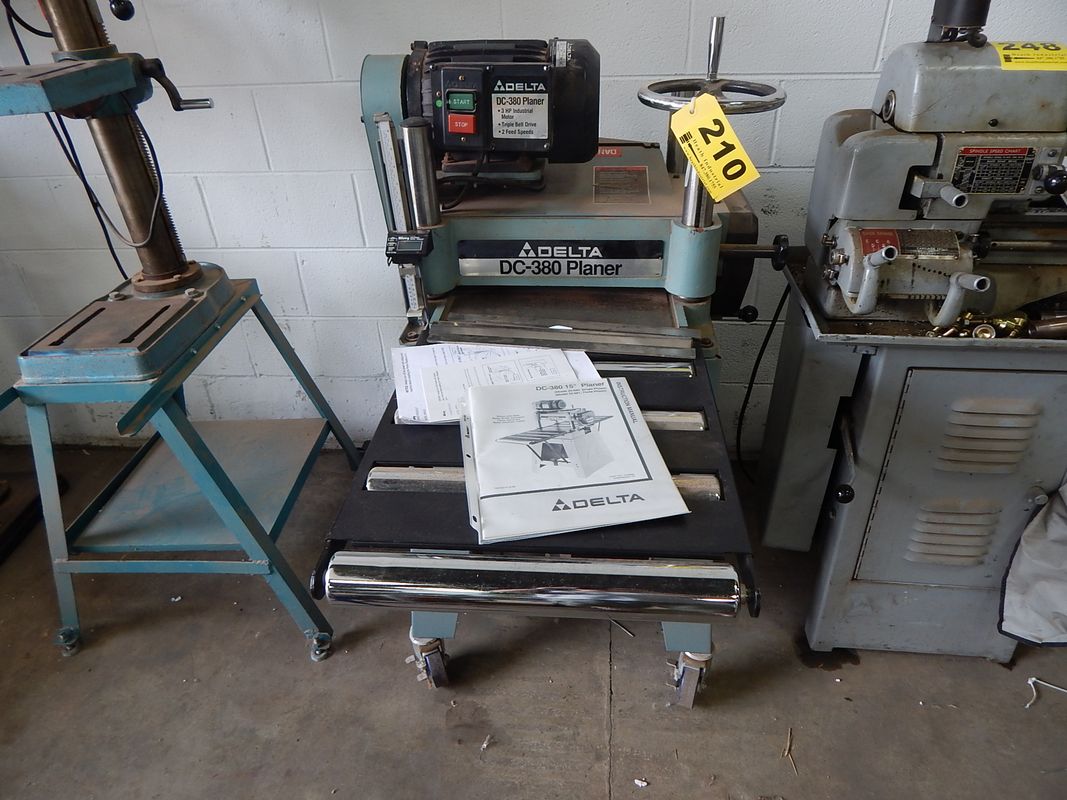 DELTA DC380 15" X 5" PLANER S/N WL023, WIXEY DIGITAL READOUT