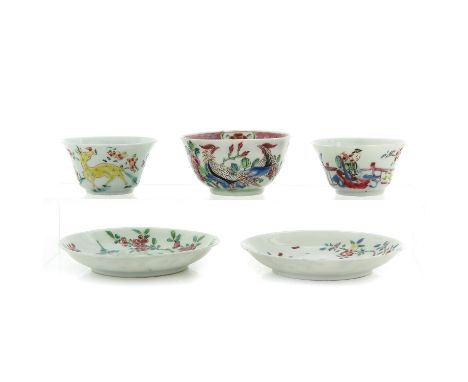 Including 3 cups and 2 saucers in Famille Rose enamels with diverse scenes of Chinese figures in garden and florals, saucers 