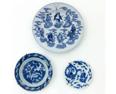 In diverse decors and sizes, including Kangxi Mark and Period, largest plate is 23 cm. and marked Xuande with scene of 8 Immo