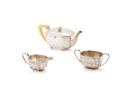  A 1940s ART DECO STYLE MATCHED THREE PIECE TEA SERVICE VINERS LTD, SHEFFIELD 1940 AND 1947 Comprising, a teapot, twin-handle