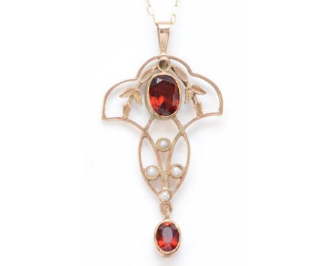 A 9ct gold Edwardian style garnet and half pearl pendant, 38mm overall, 2.3gm 