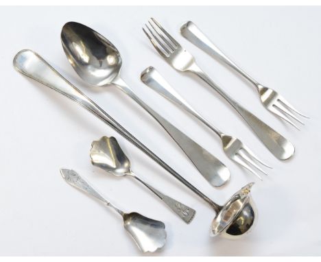 A Dutch silver sauce ladle, 800 standard, and other Dutch silver flatware, 265gm 