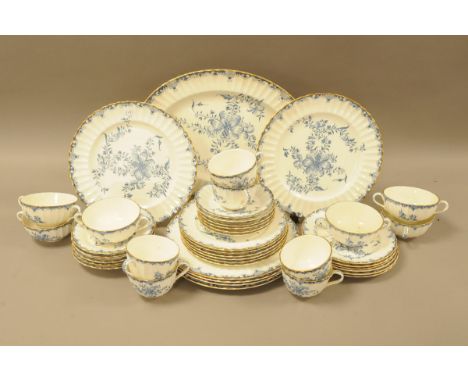 A Royal Worcester porcelain Mansfield pattern dinnner service, setting for six 