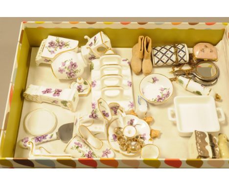 A collection of Hammersley porcelain items, together with other small collectables 