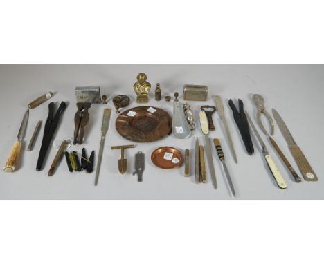 A quantity of small collectables - including; an Eversharp propelling pencil, Moet and Chandon corker, an 'Acme scout' whistl