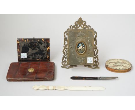 A quantity of collectables; including; a Victorian tortoiseshell and silver inlaid purse, 10.6cm, two silver topped walking c