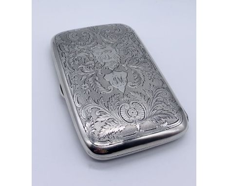 A large Victorian cigarette/cigar case with foliate design, weight 173.1g