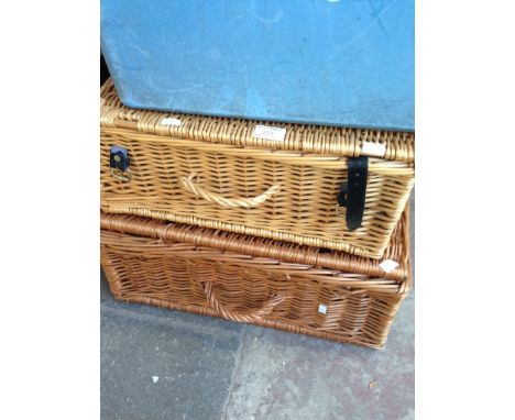 2 EMPTY WICKER HAMPER BASKETS