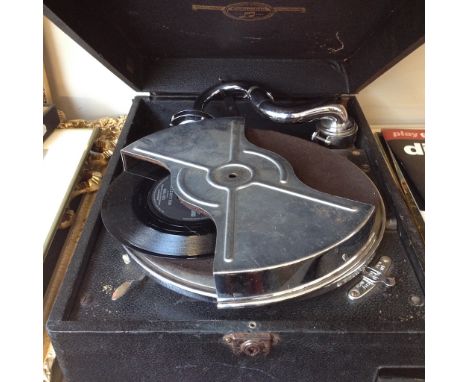 PORTABLE GRAMOPHONE     J2