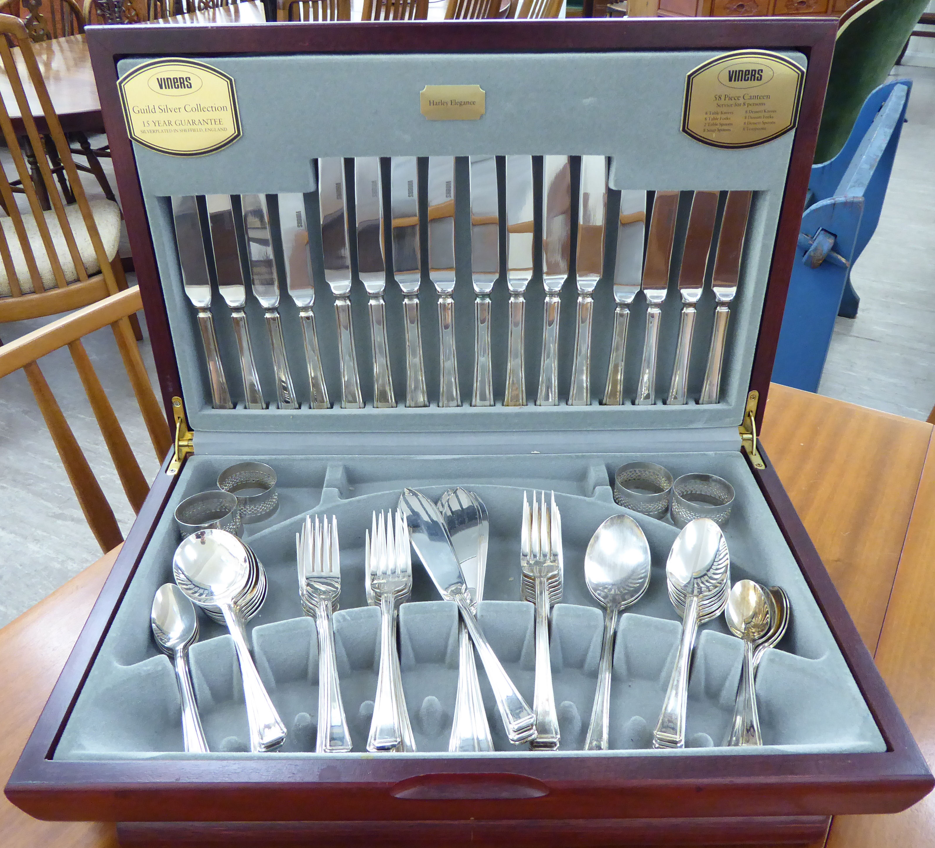 A Viners Harley Elegance silver plated set of flatware and cutlery