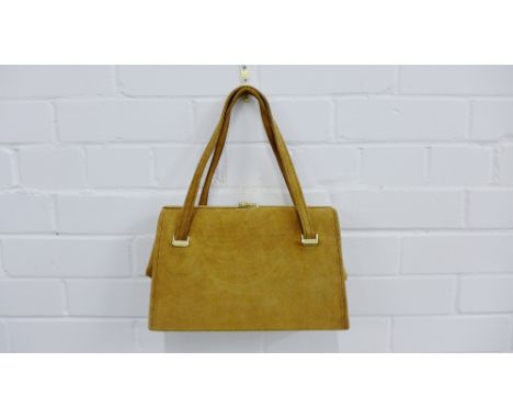 A genuine deerskin vintage handbag with a gilt clasp fitting complete with outer dust bag, 30cm x 20cm 