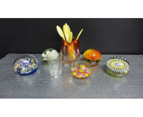 A mixed lot of glassware to include a Perthshire P cane Millefiori paperweight together with four miscellaneous paperweights,