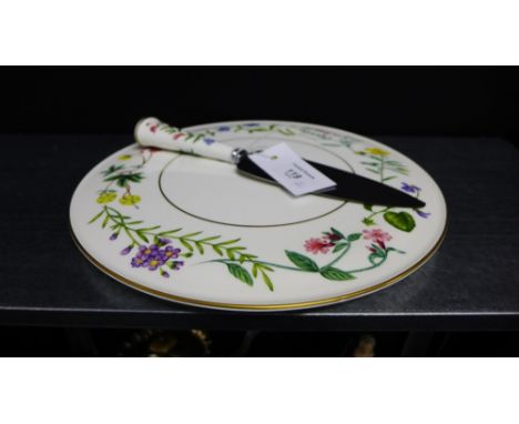 A Royal Worcester cake plate and cake knife (2) 