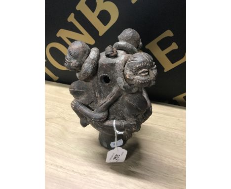 AFRICAN POTTERY 3 HEADED FIGURE GROUP - OIL LAMP