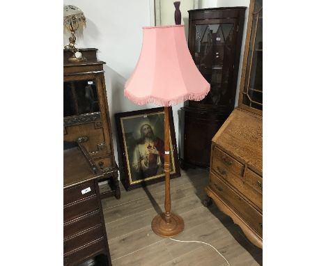 PINE STANDARD LAMP