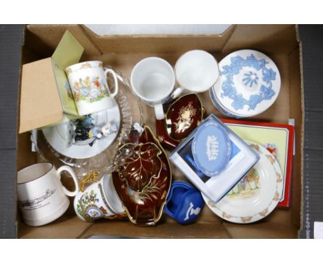 A Mixed Collection of Ceramic items to include Wedgwood Queensware Lidded Box, Jasperware Pin Dish, Carltonware Rouge Royale 