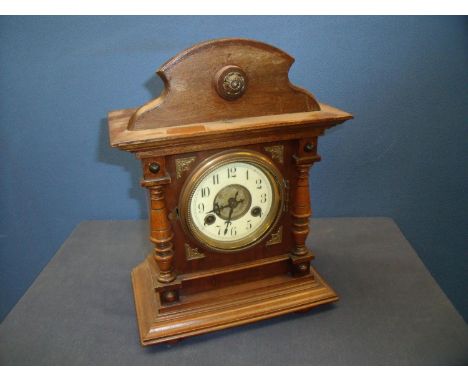 Late 19th C mahogany cased Junghans striking mantel clock, movement stamped with makers trademark 