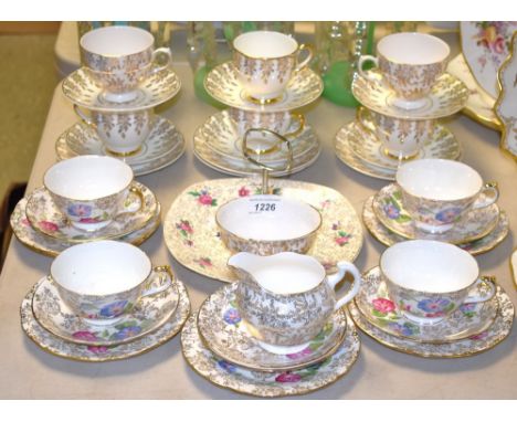 Lubern Teaware - part sets, cups, saucers, cake stand; etc 