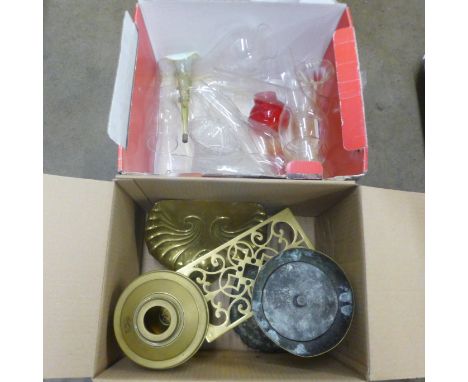 An oil lamp base, brass trivets and a box of oil lamp chimneys and glass **PLEASE NOTE THIS LOT IS NOT ELIGIBLE FOR IN-HOUSE 