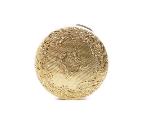 Continental 14ct yellow gold compact with with an engraved floral and engine turned body. Marked to interior. Approx total we
